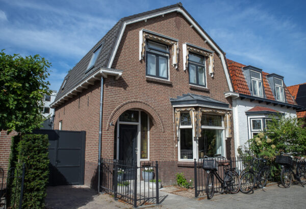 Knipvoegen in Ridderkerk